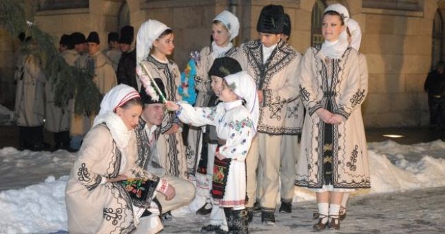 Primiti cu Sorcova? Primiti cu Sorcova?